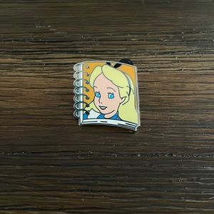 Disney Magical Mystery Pins Series 13 Alice in Wonderland Notebook Pin